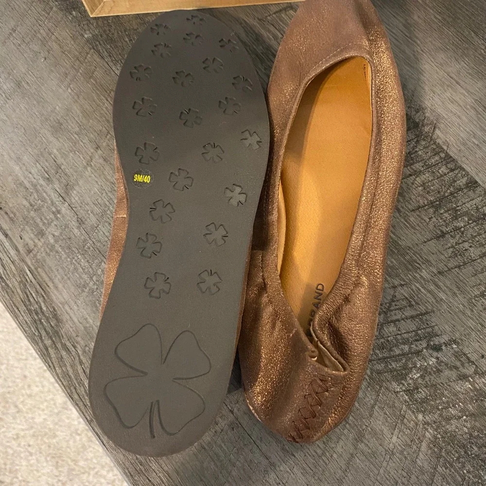 Lucky Brand Emmie Ballet Flats Metallic Bronze Rose Gold Leather Slip On 9M 40
